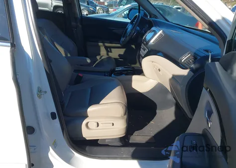 2016 Honda Pilot Touring из США, поврежденный, VIN 5FNYF5H98GB031851